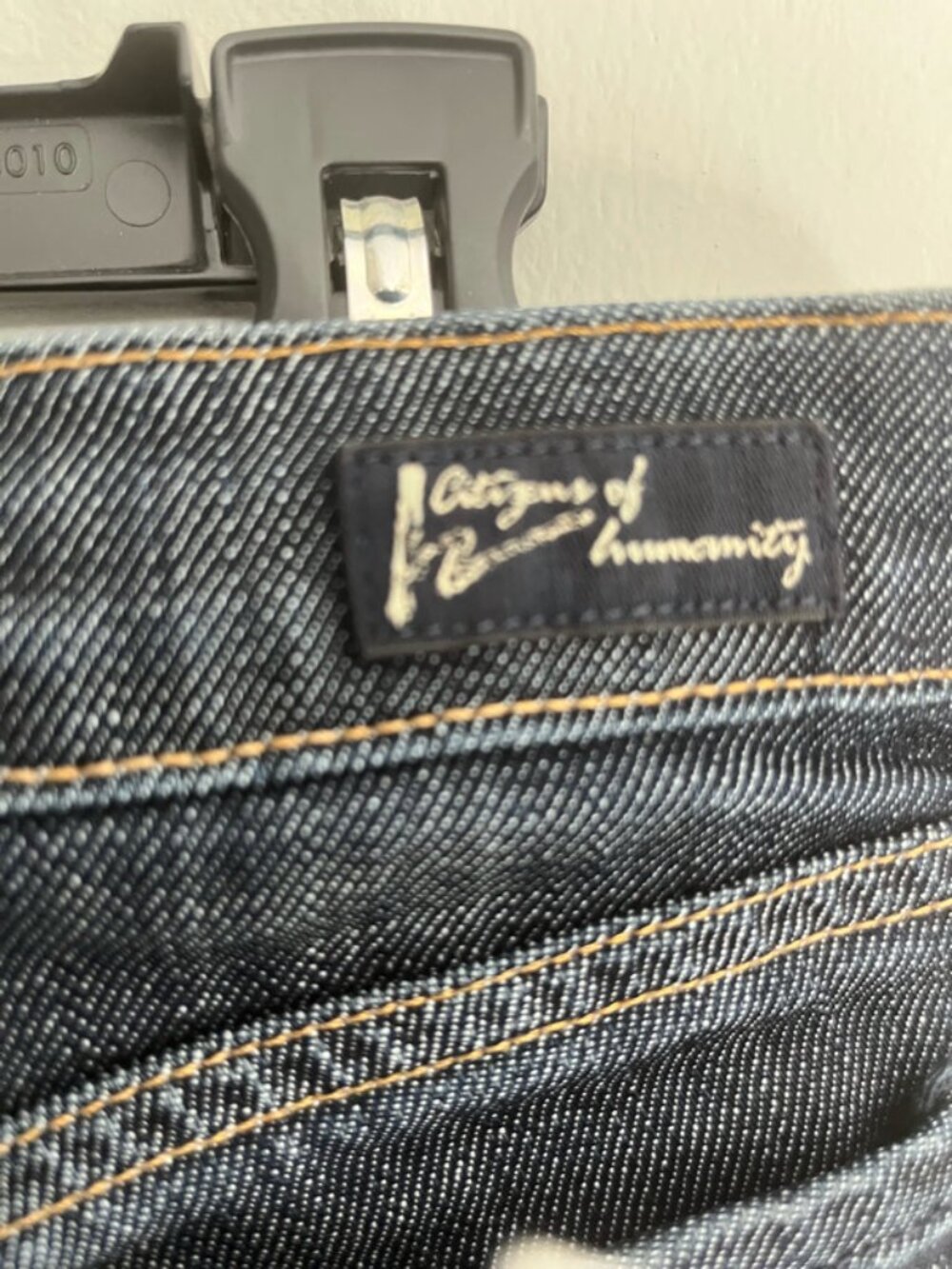 Citizens of Humanity Bootcut Jeans - Picture 6 of 10